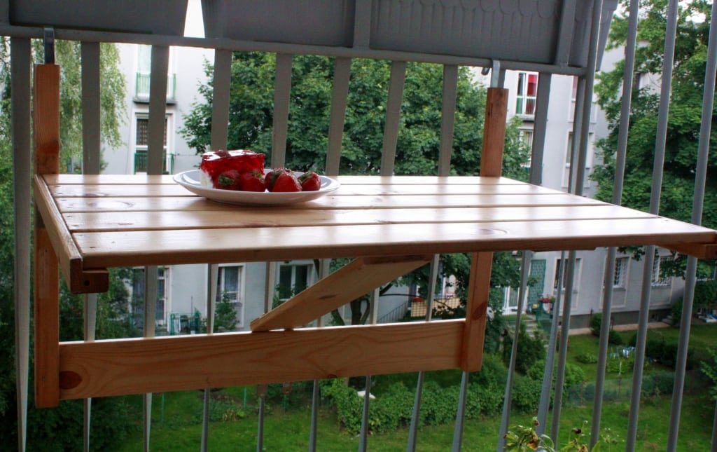 Balkonowy stolik