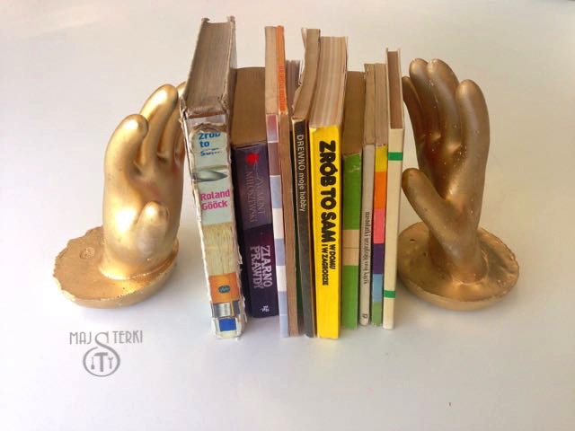 Złote ręce z gipsu, robimy podpórki DIY do książek